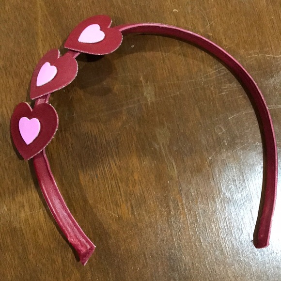 A set of matching headband and hair ties. - Picture 2 of 3